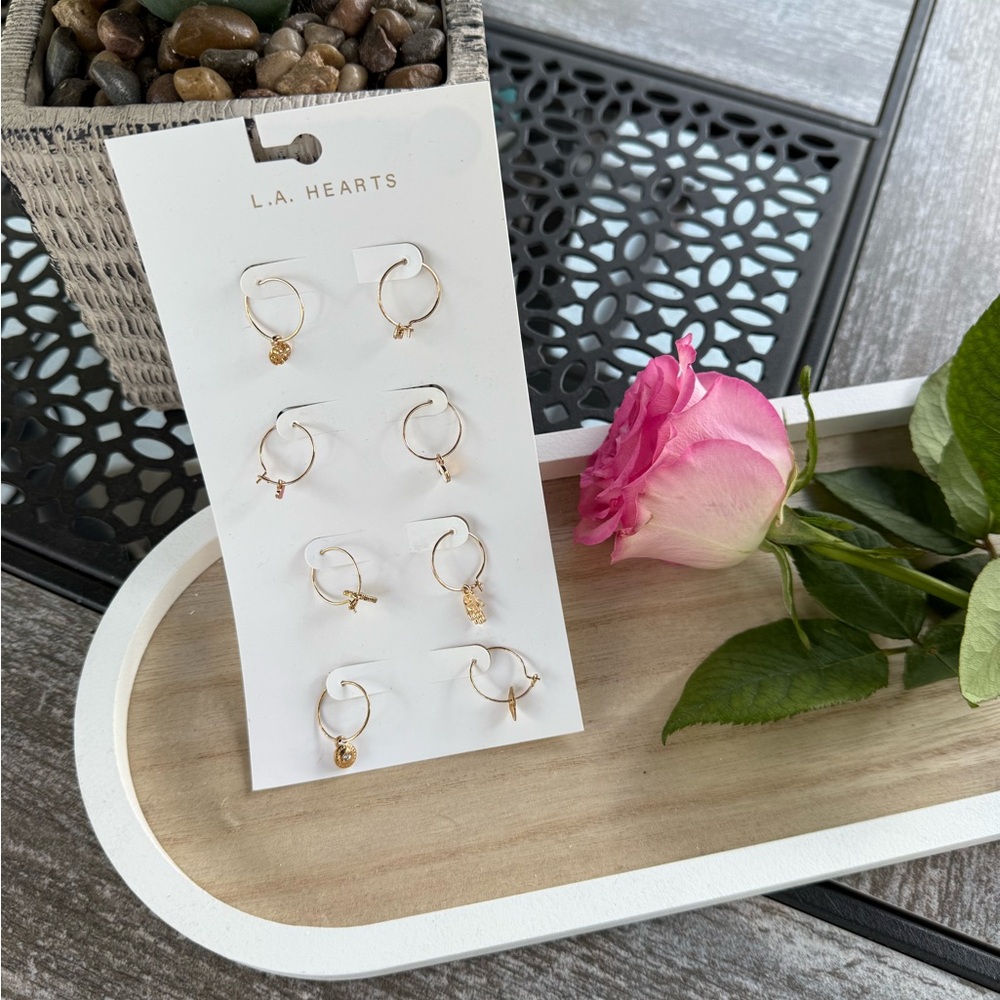 Gold Hoop Earrings Set🤍